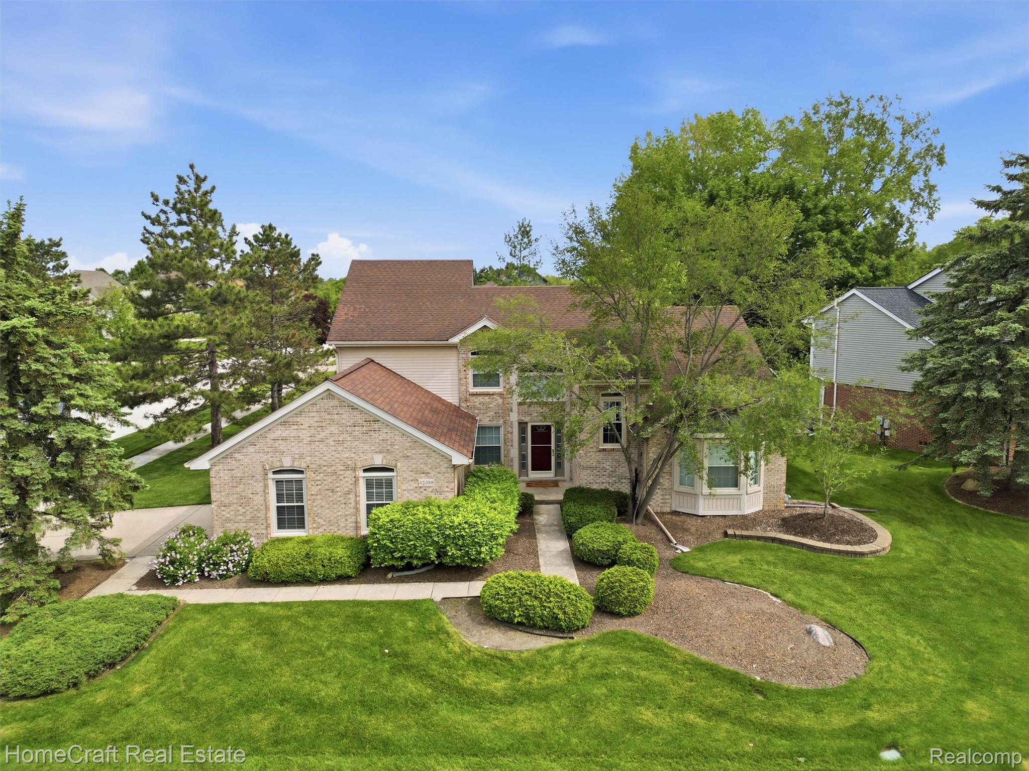 45088 DANBURY Road