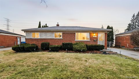 30745 Iroquois Drive Warren City MI 48088