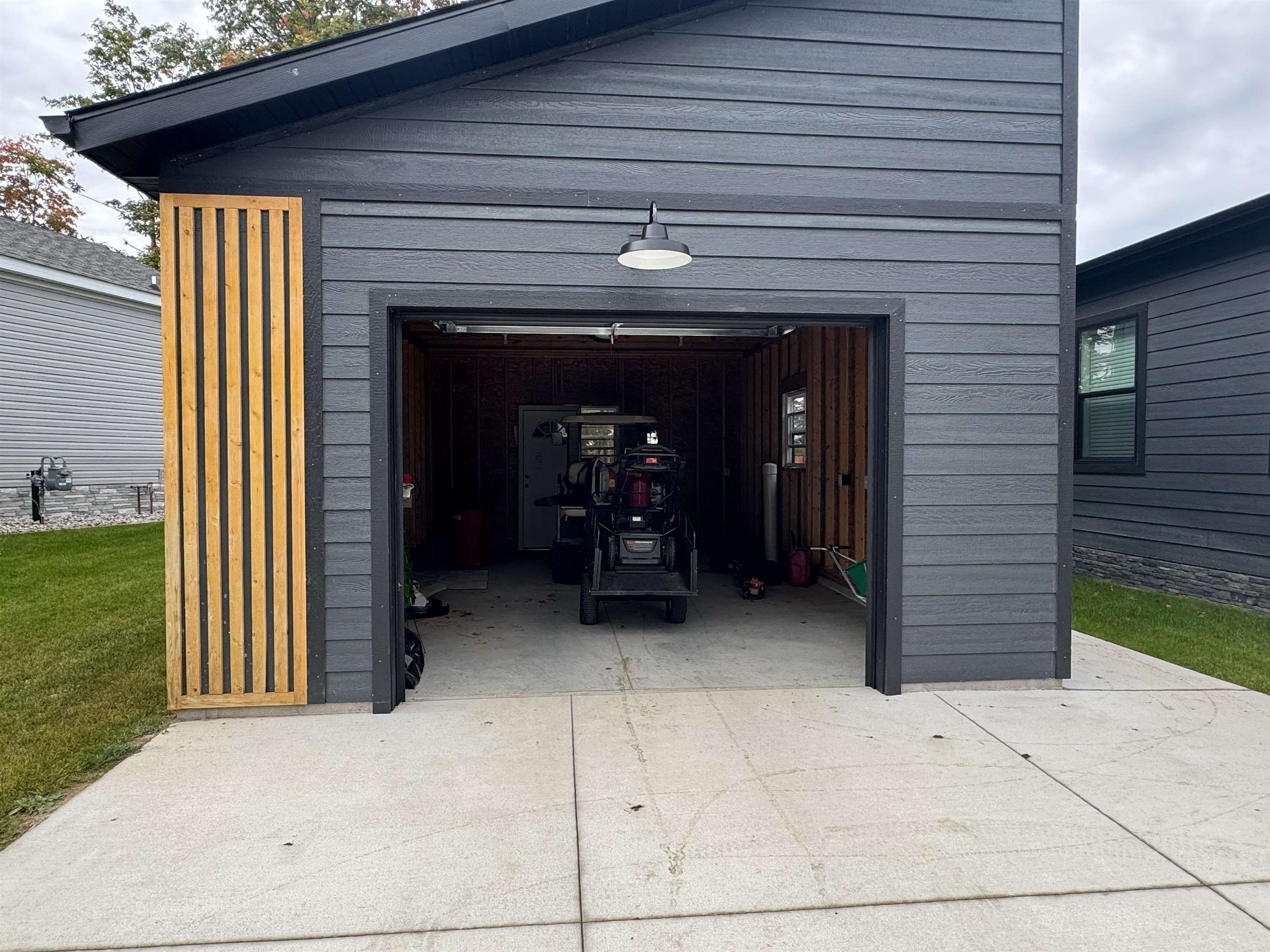 2079 Vista View Drive