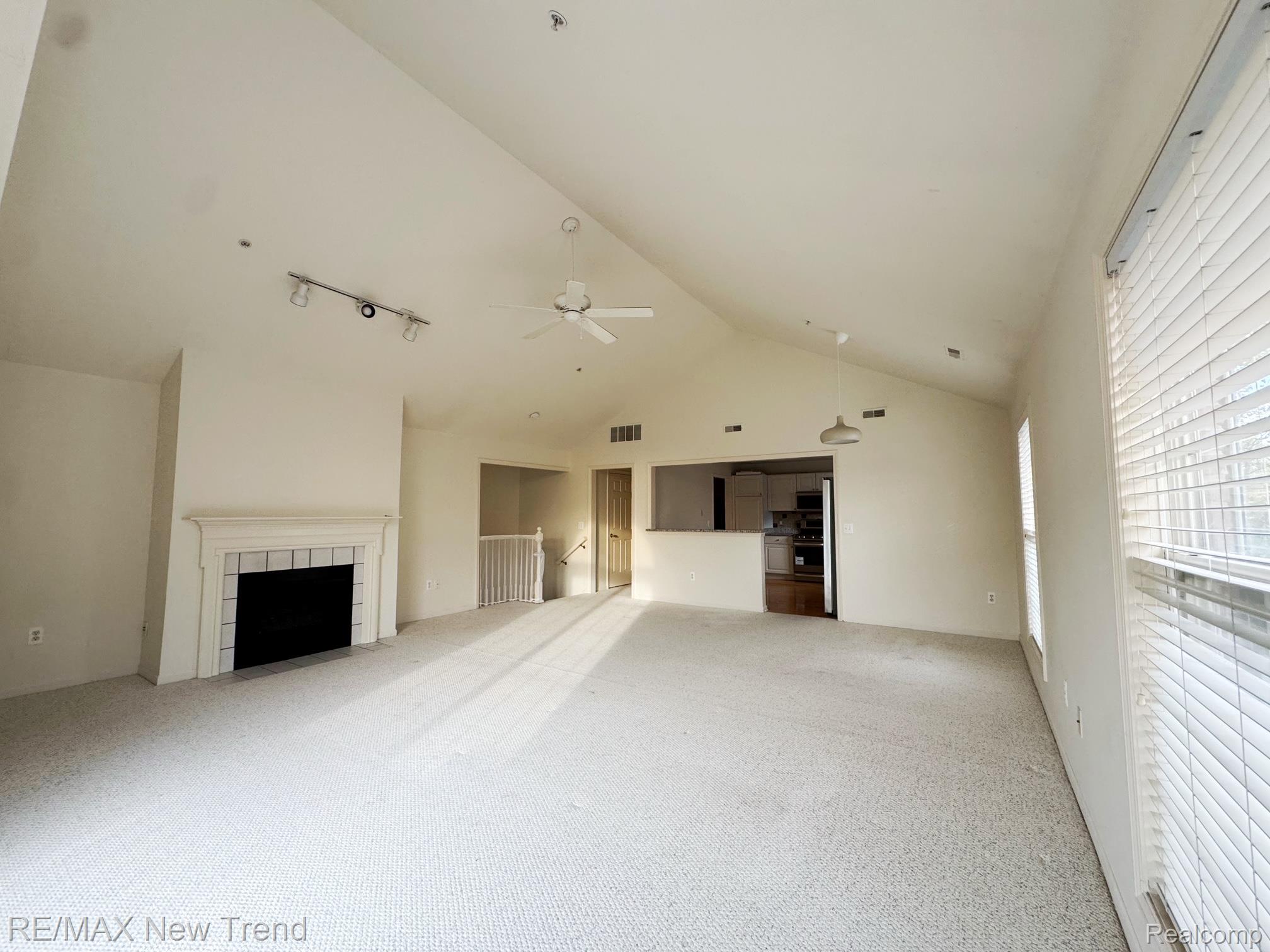 28280 Carlton Way Drive