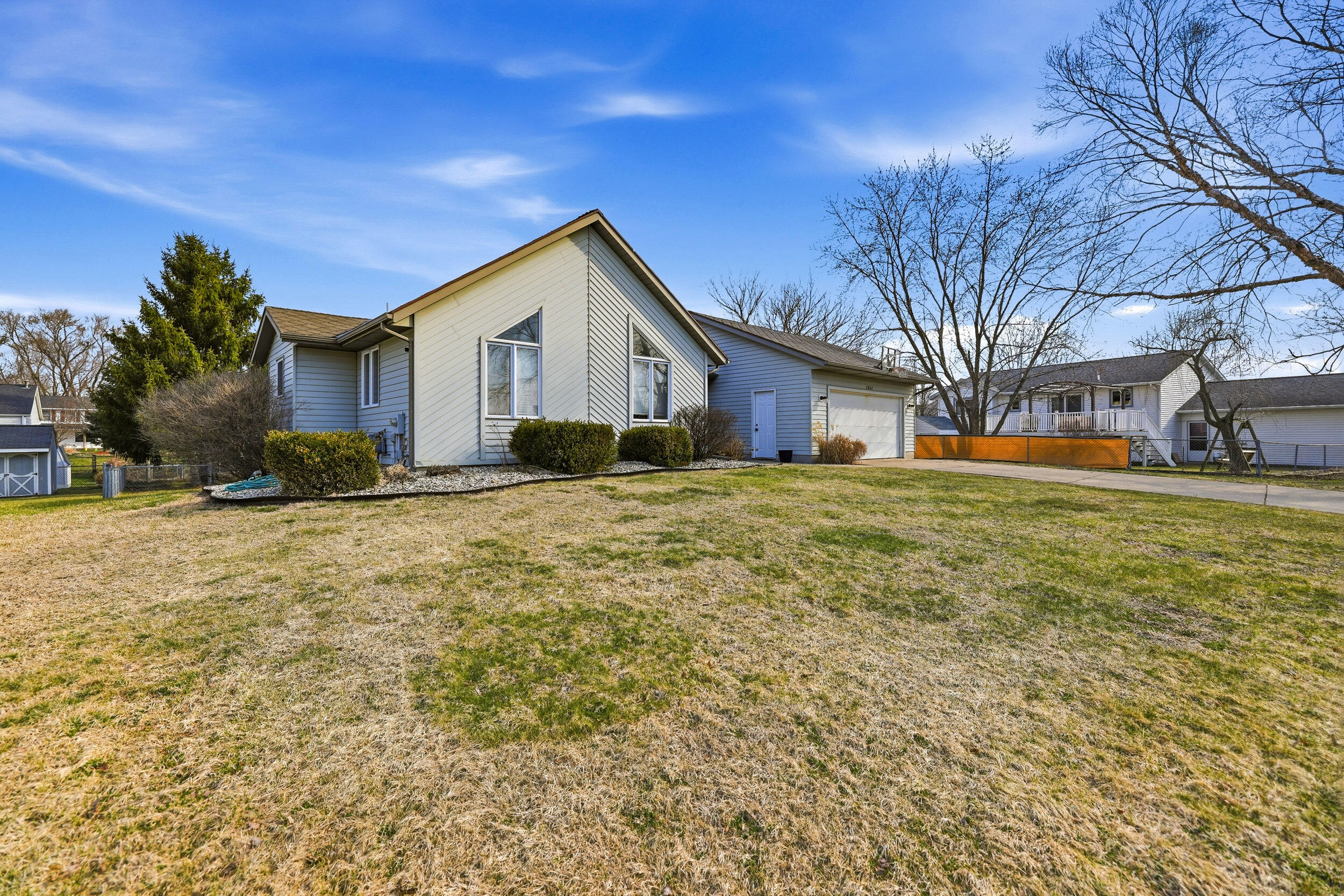 3867 Brookfield Drive