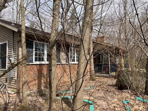 1841 Luce Street SW Tallmadge Charter Township MI 49534