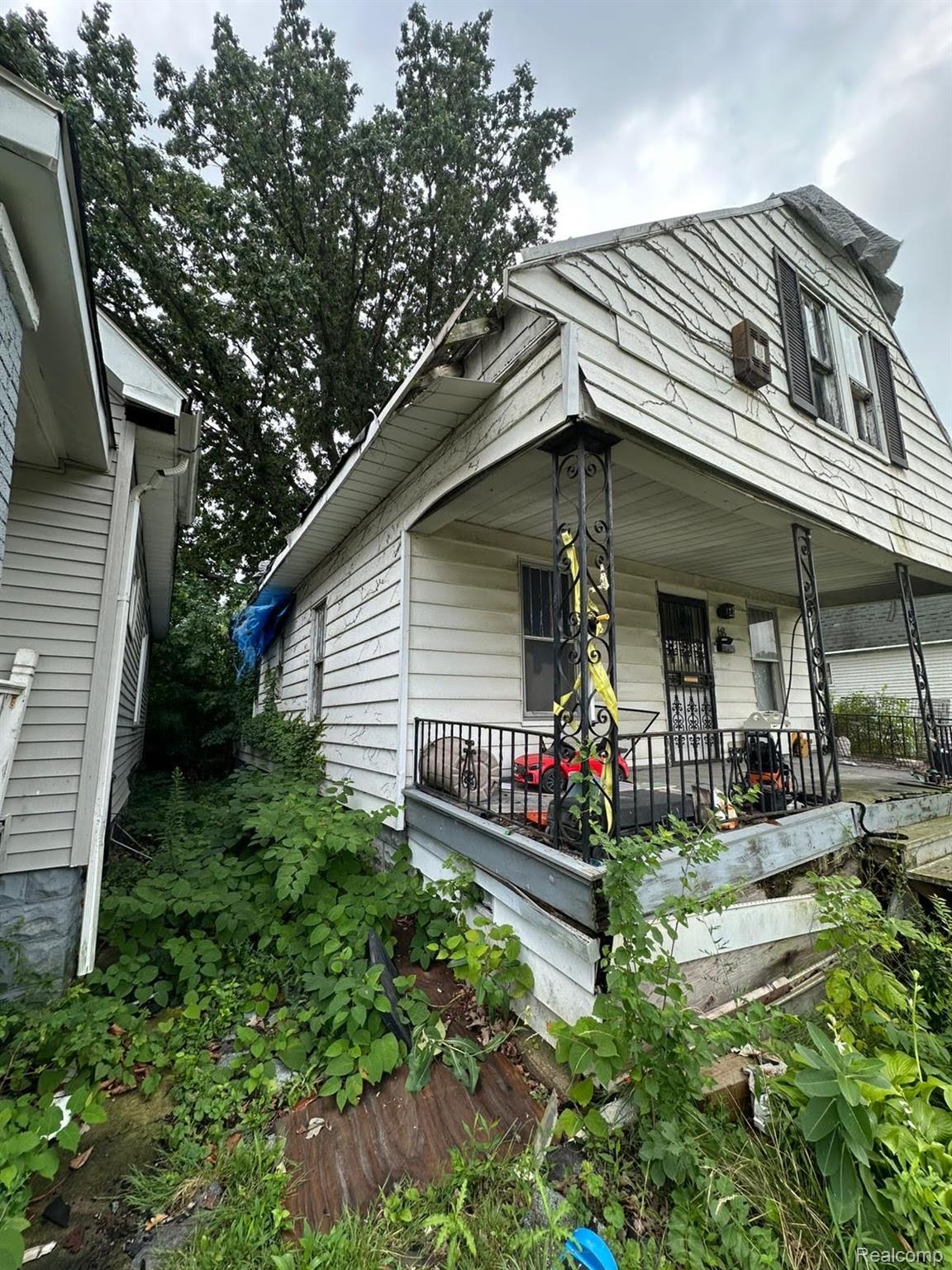 68 E Nevada Street