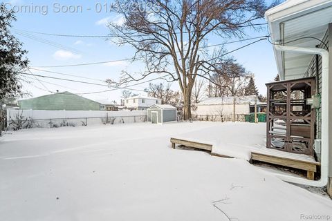 Tiny photo for 340 Woodlawn Avenue, Ypsilanti Charter Township, MI 48198 (MLS # 20261005688)