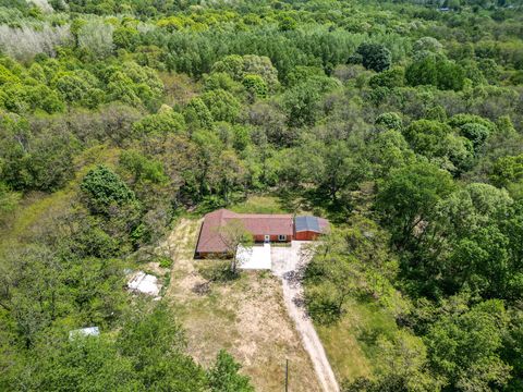 Tiny photo for 2538 S Van Wagoner Avenue, Denver Township, MI 49421 (MLS # 72026025910)