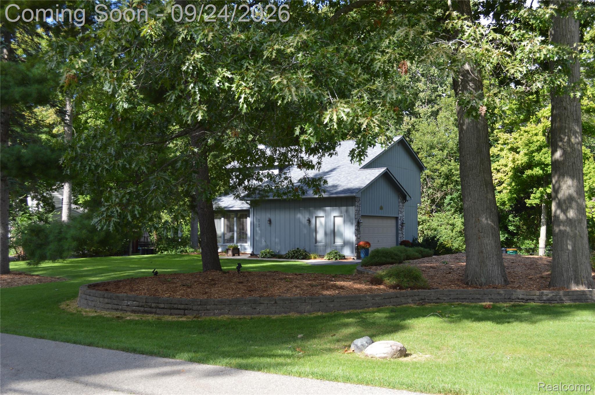 4789 Curtis Lane