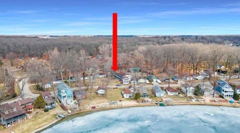 Tiny photo for 67404 Victory Shore Drive #6, Keeler Township, MI 49047 (MLS # 69026009587)