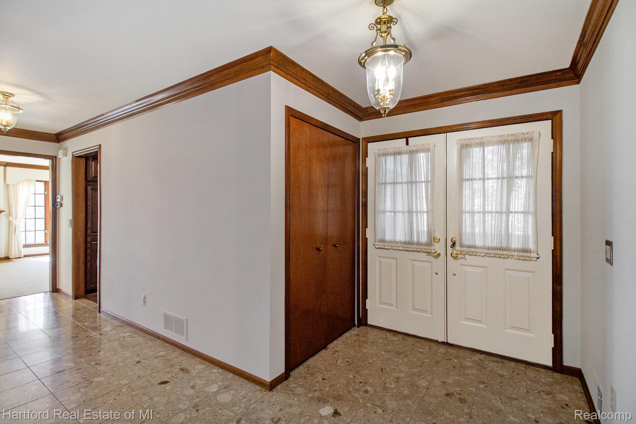 4506 Golf View Drive