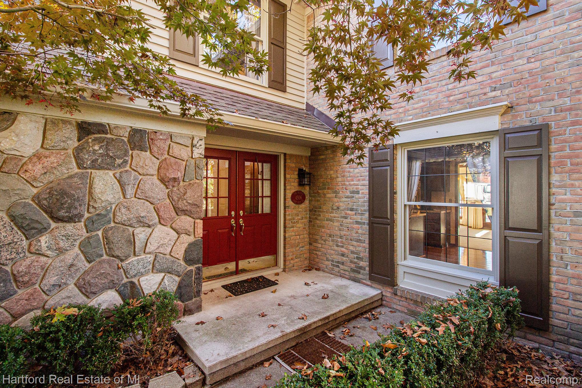 4506 Golf View Drive