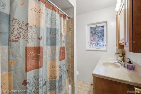 Tiny photo for 2336 Maple Road, Grand Blanc Charter Township, MI 48507 (MLS # 20261085269)