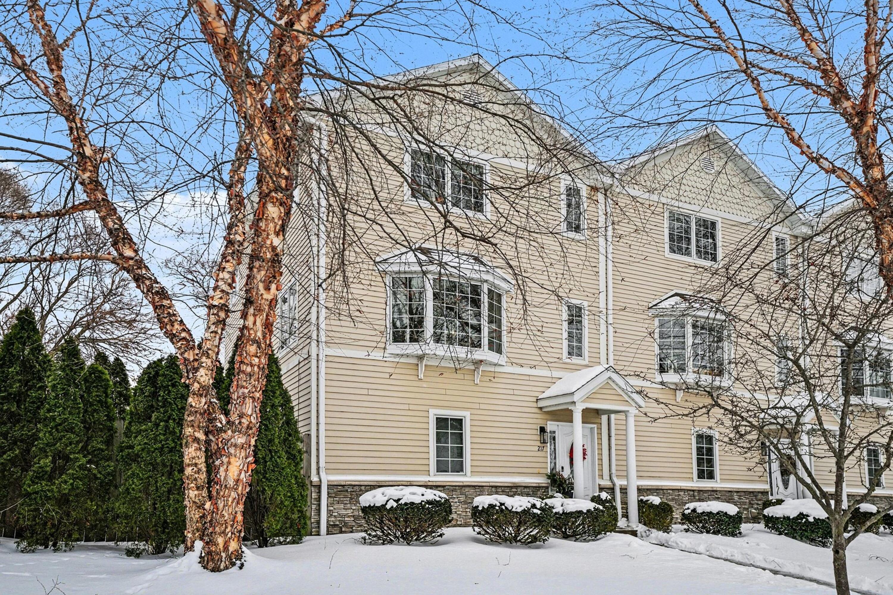 217 W Merchant Street