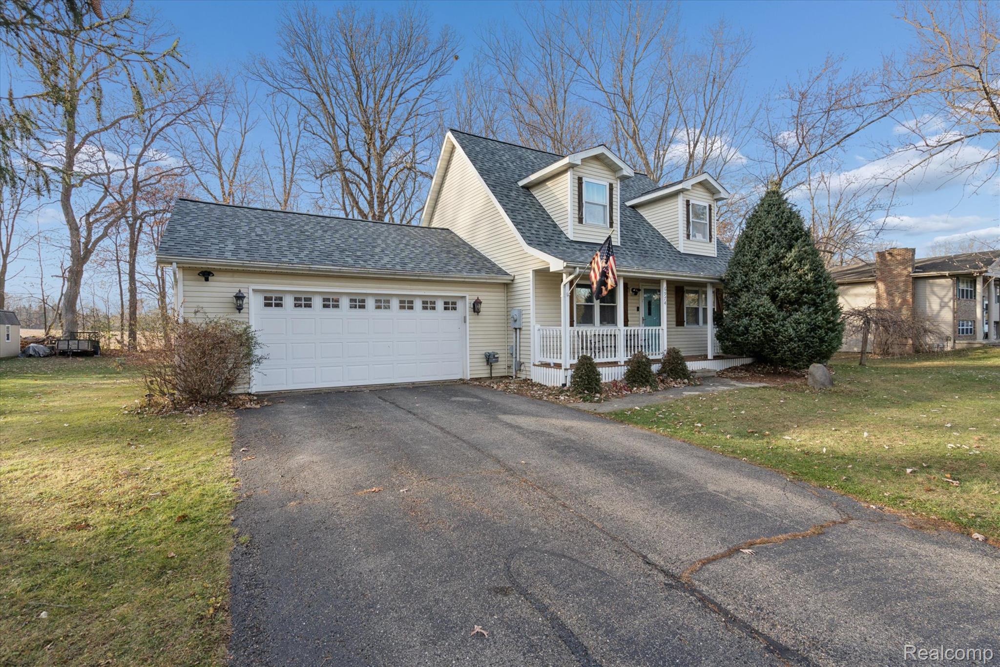 6974 Surrey Lane