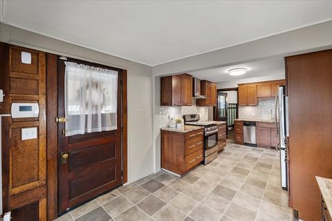 listing image 73