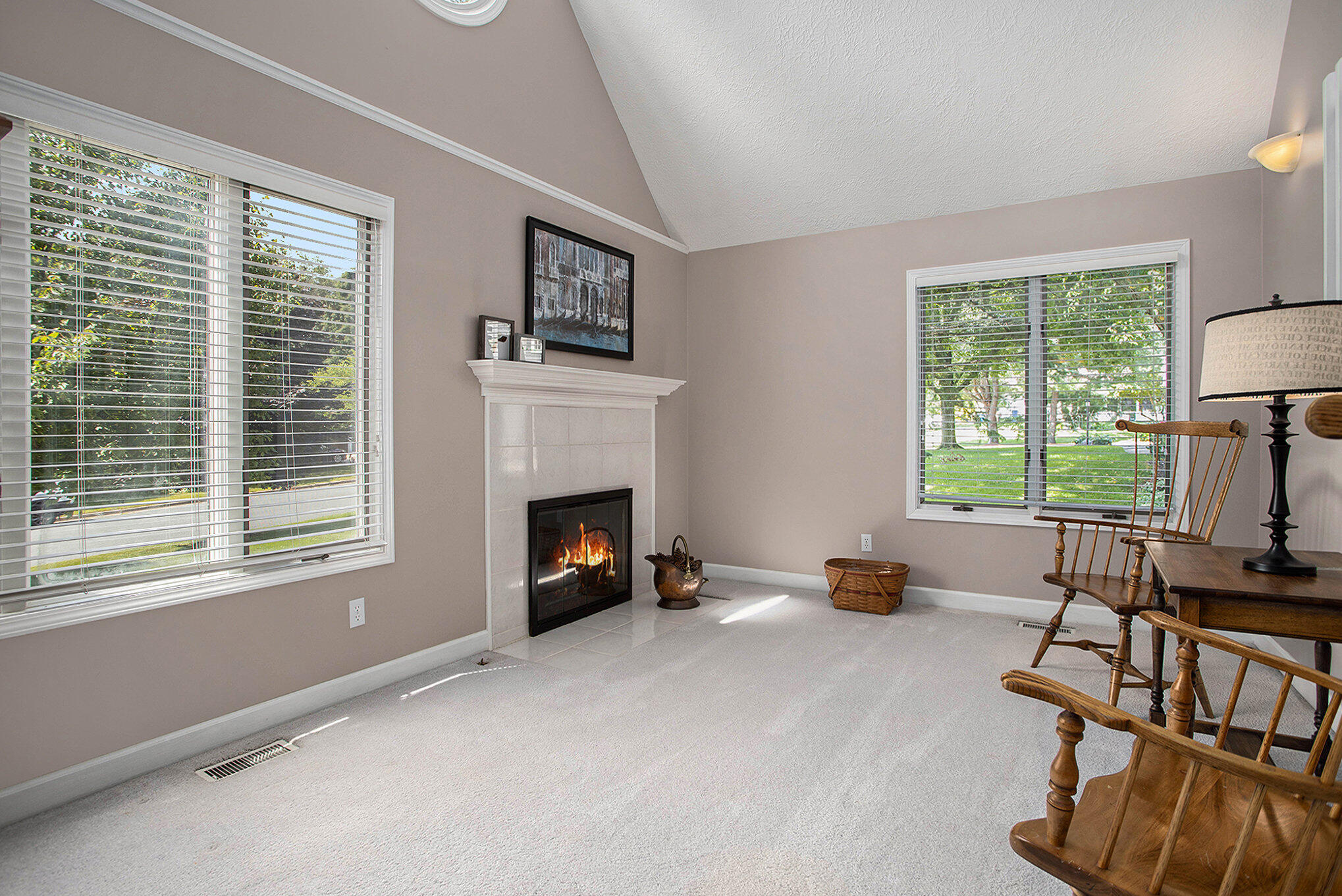 Comstock Charter Township, Michigan 49053, United States, 4 Bedrooms Bedrooms, ,3 BathroomsBathrooms,Residential,Pending,192249