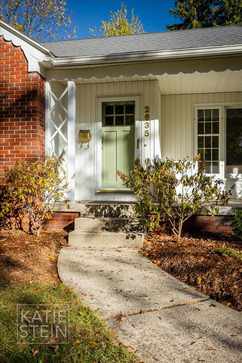 2635 Elmwood Drive SE