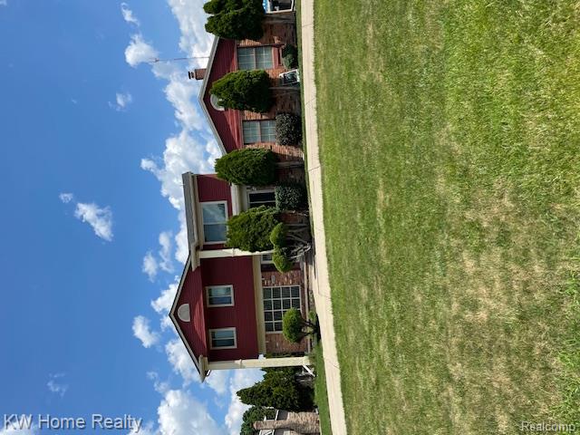 24890 Arden park Dr.