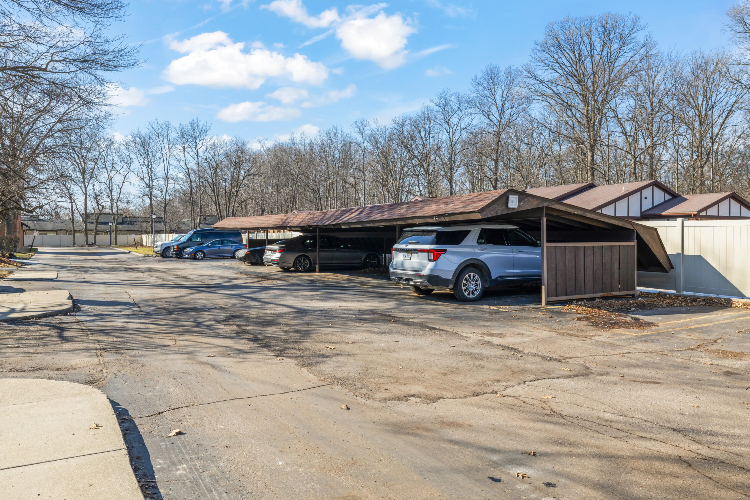 29322 Wellington Road W 111