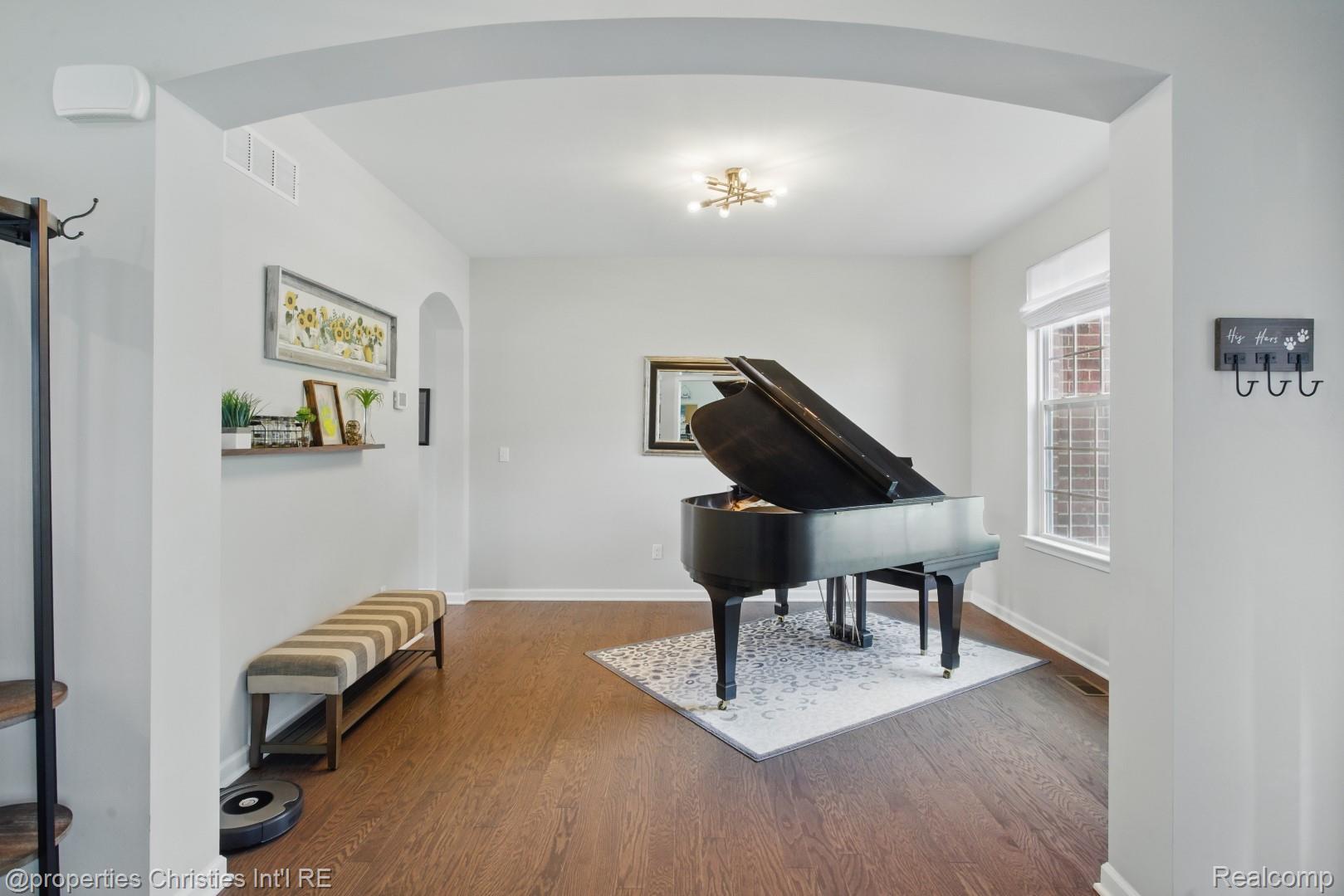 4155 Montith