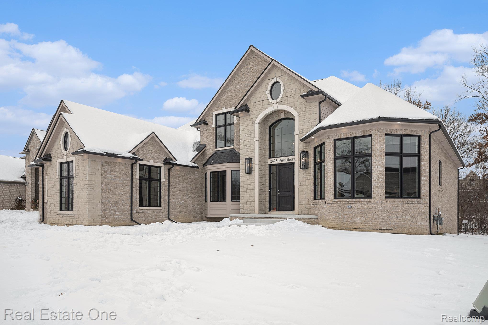 2423 BUCKTHORN Drive