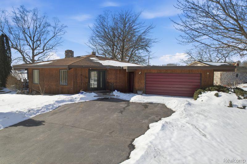 9136 Shinanguag Drive