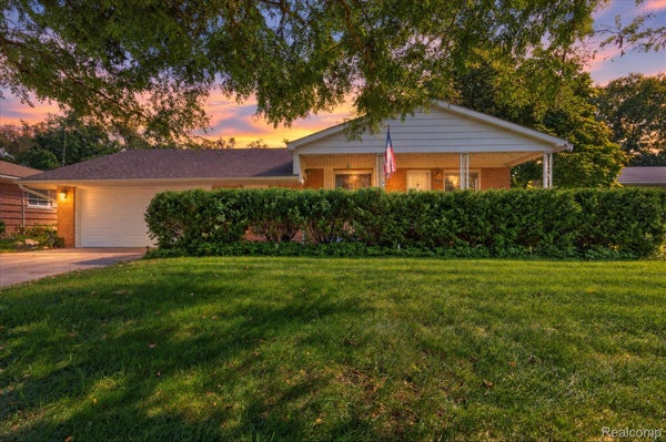 17438 INKSTER RD, REDFORD, MI 48240 - Image c9dc0ddbd05ff1db964d9bee66c05856/2991713265