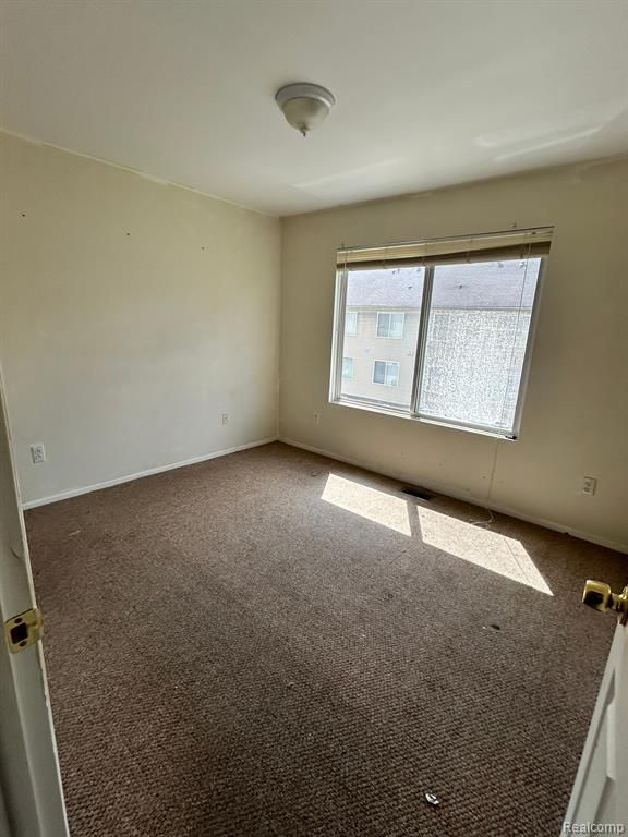 23315 GRAYSON Drive