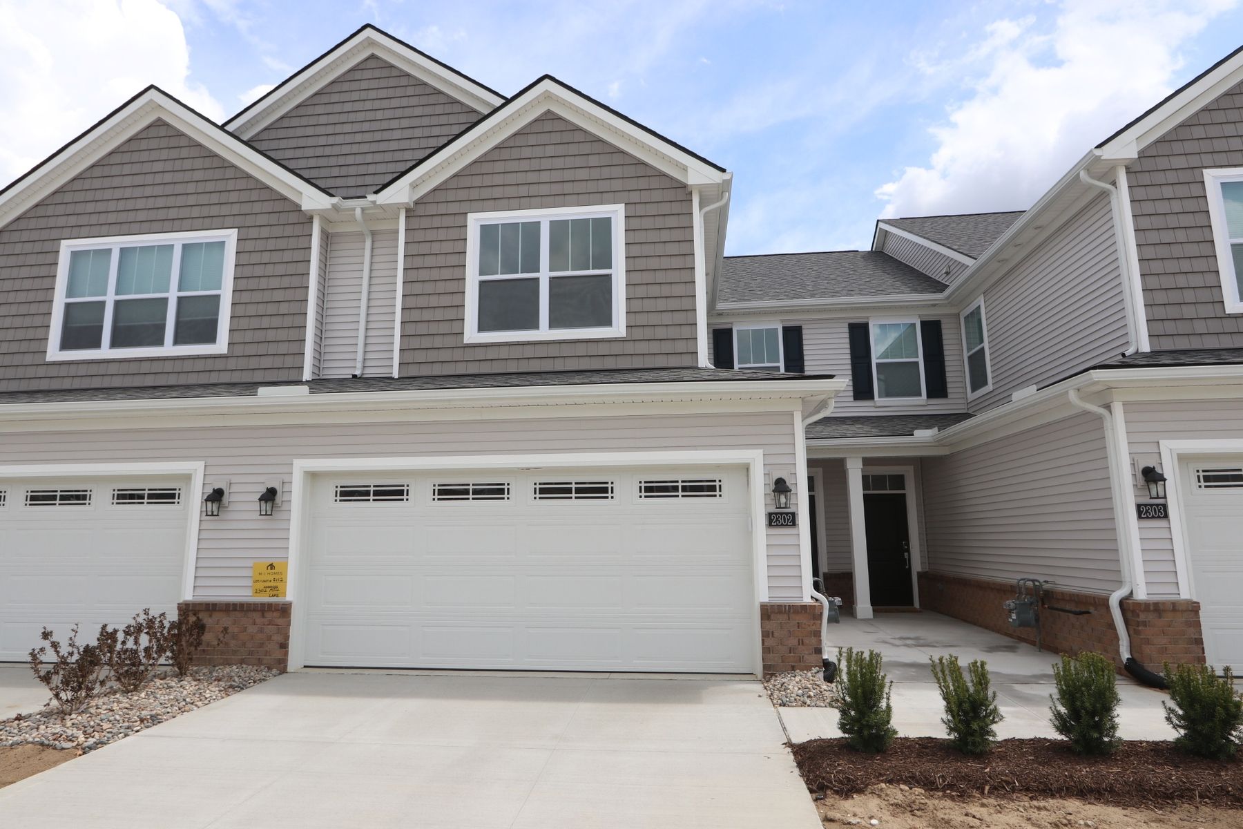 2302 MILL Lane