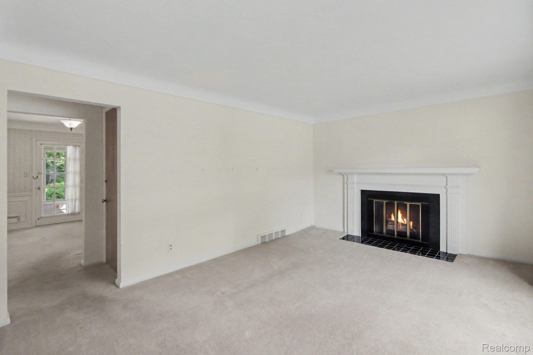 812 Lloyd Avenue