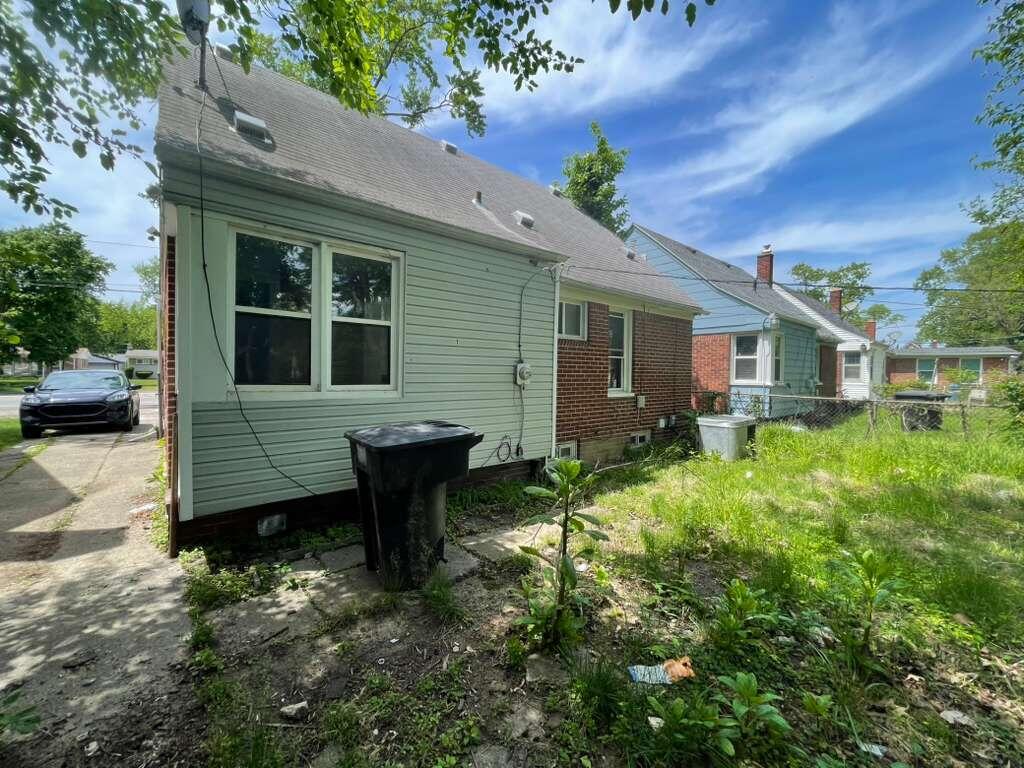 20090 Lahser Road