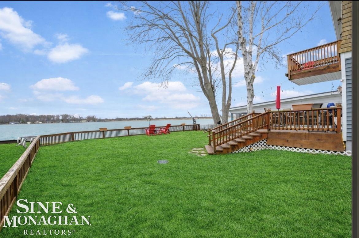 142 St Clair River Dr Drive