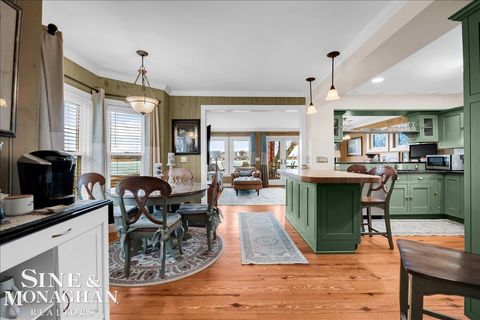 Tiny photo for 142 St Clair River Dr, Algonac City, MI 48001 (MLS # 58050203254)