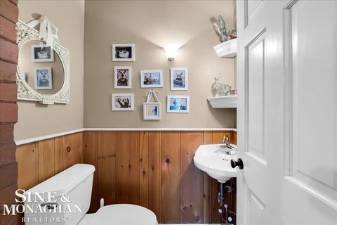 Tiny photo for 142 St Clair River Dr, Algonac City, MI 48001 (MLS # 58050203254)