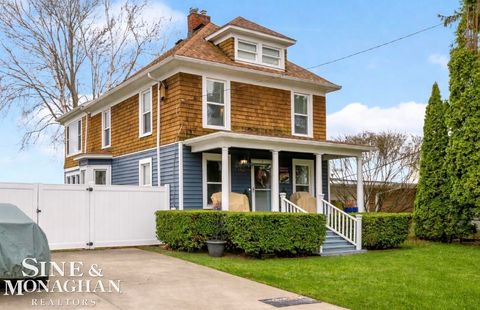 Tiny photo for 142 St Clair River Dr, Algonac City, MI 48001 (MLS # 58050203254)