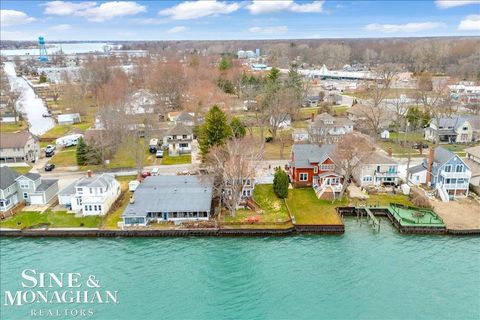 Tiny photo for 142 St Clair River Dr, Algonac City, MI 48001 (MLS # 58050203254)