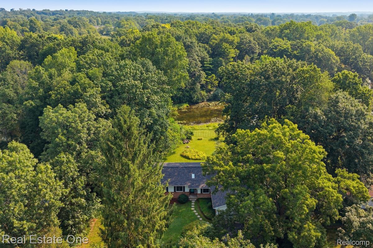 473 Fairwood Road