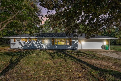 1403 Barron Lake Road Howard Township MI 49120