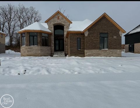 51581 Forster Lane Shelby Charter Township MI 48316