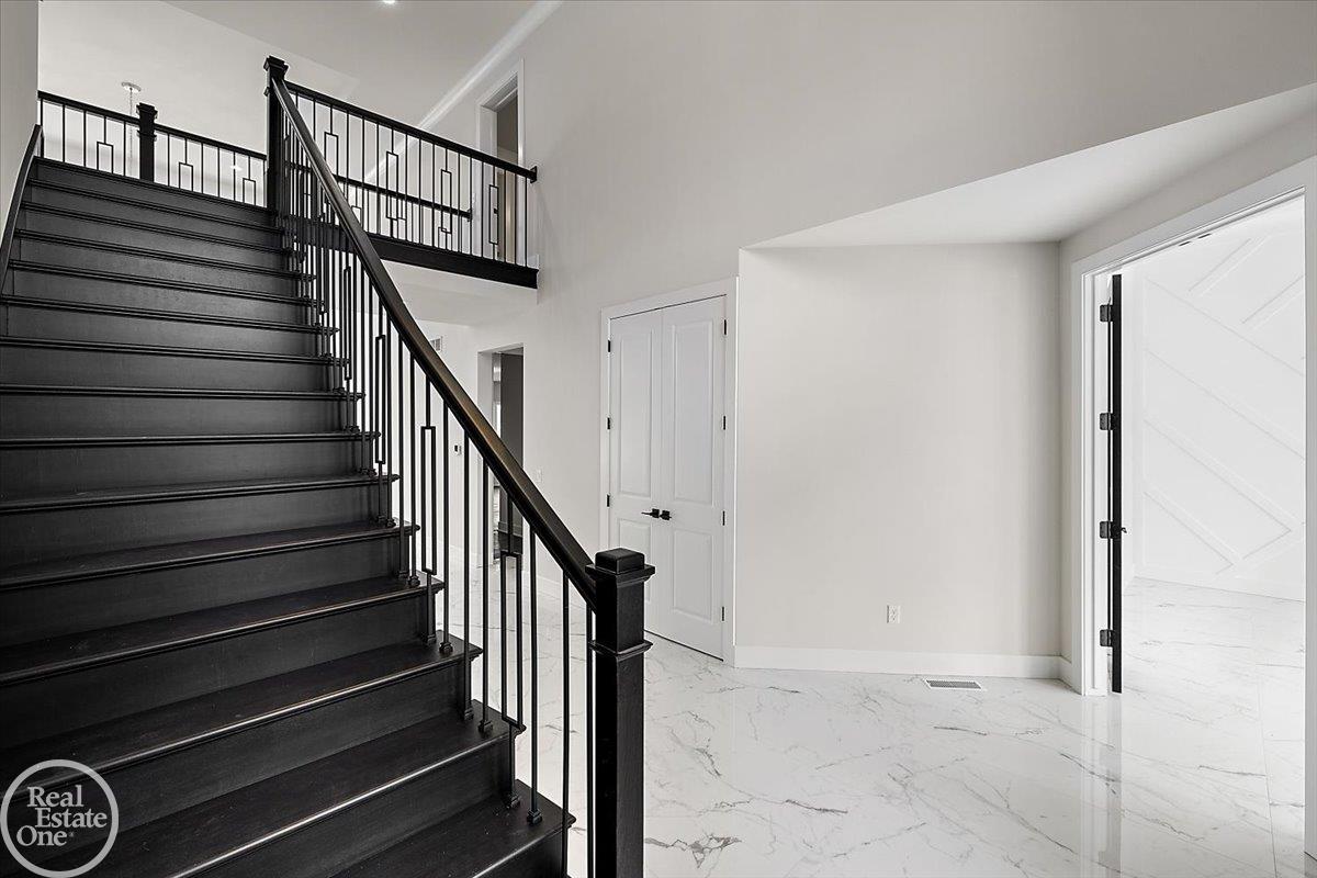 51581 Forster Lane
