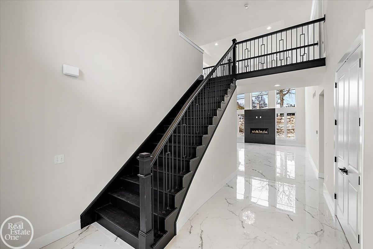 51581 Forster Lane
