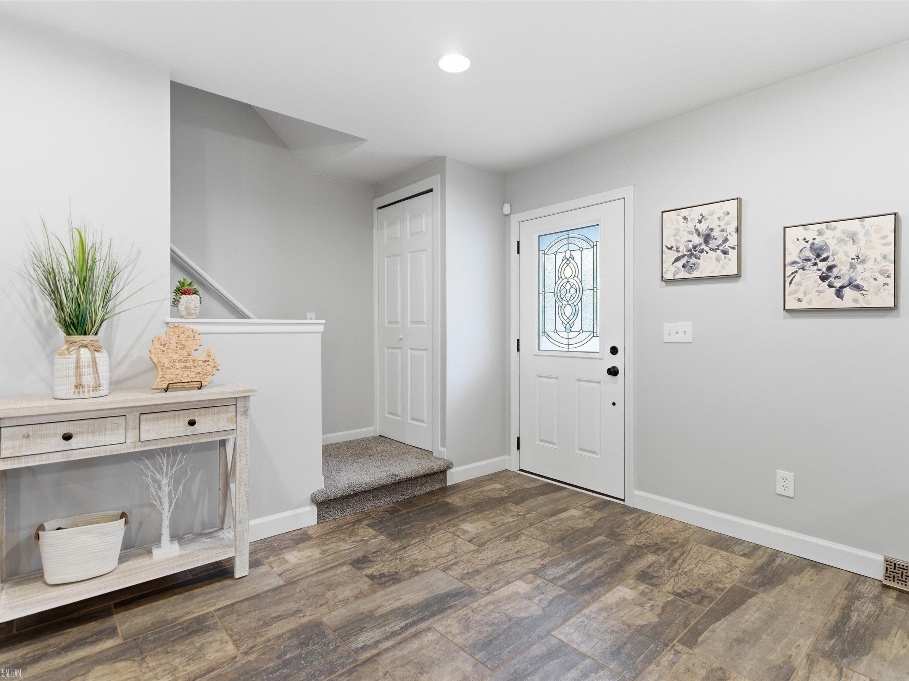 2923 Ravenglass Road