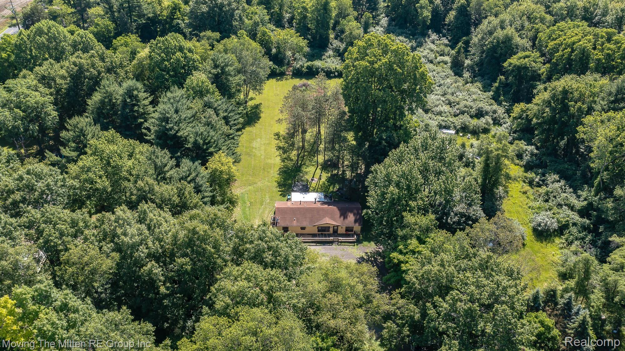 1422 Ridge Road