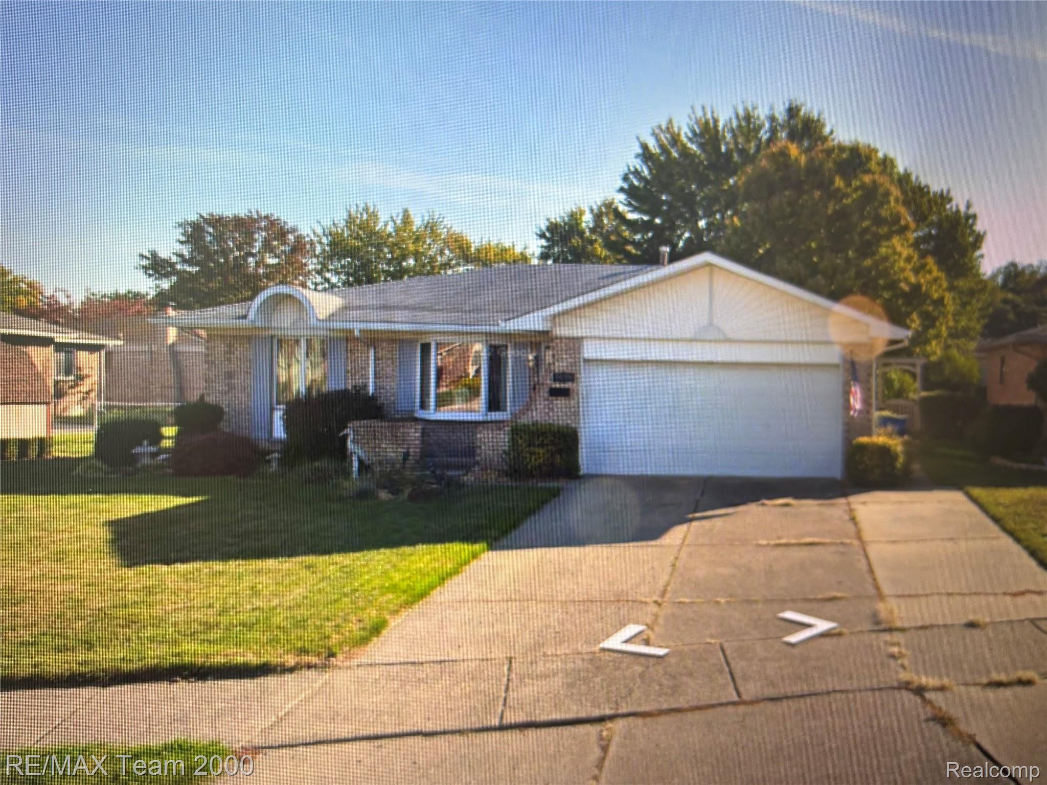 28396 Armanda Drive