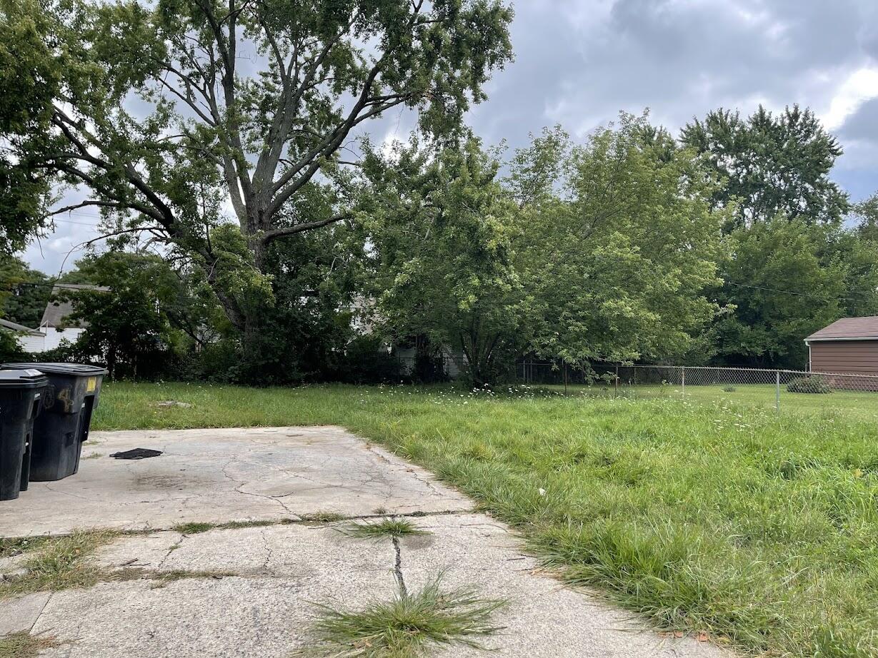 7826 Stahelin Avenue