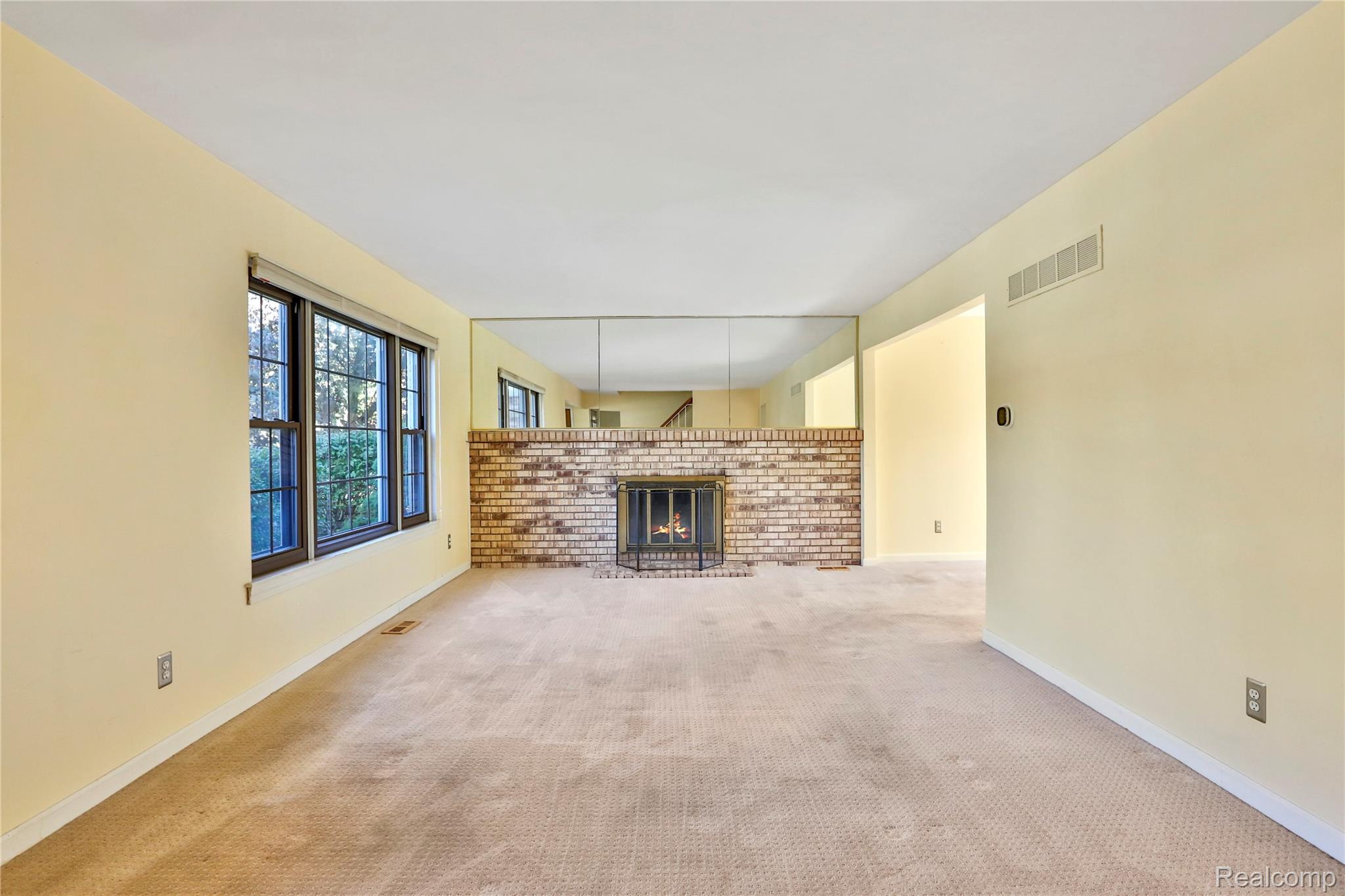 15916 Swathmore Lane