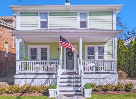1275 SMITH Avenue Birmingham City Oakland MI 48009