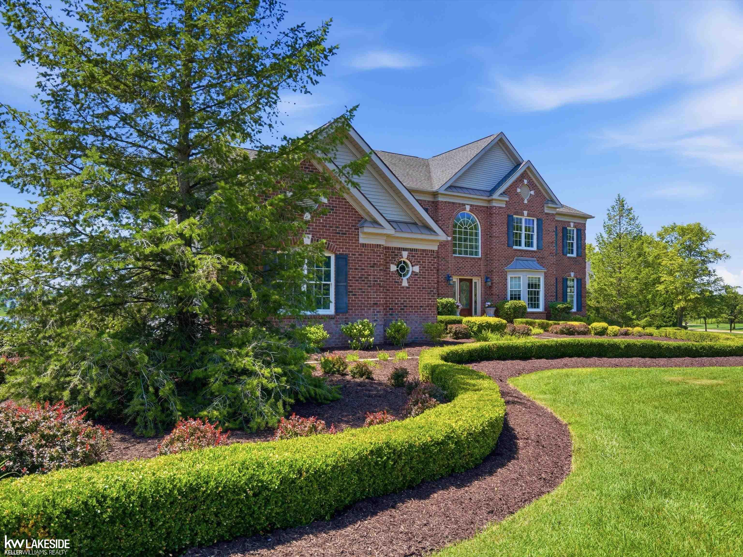 1622 Hunters Lake Drive