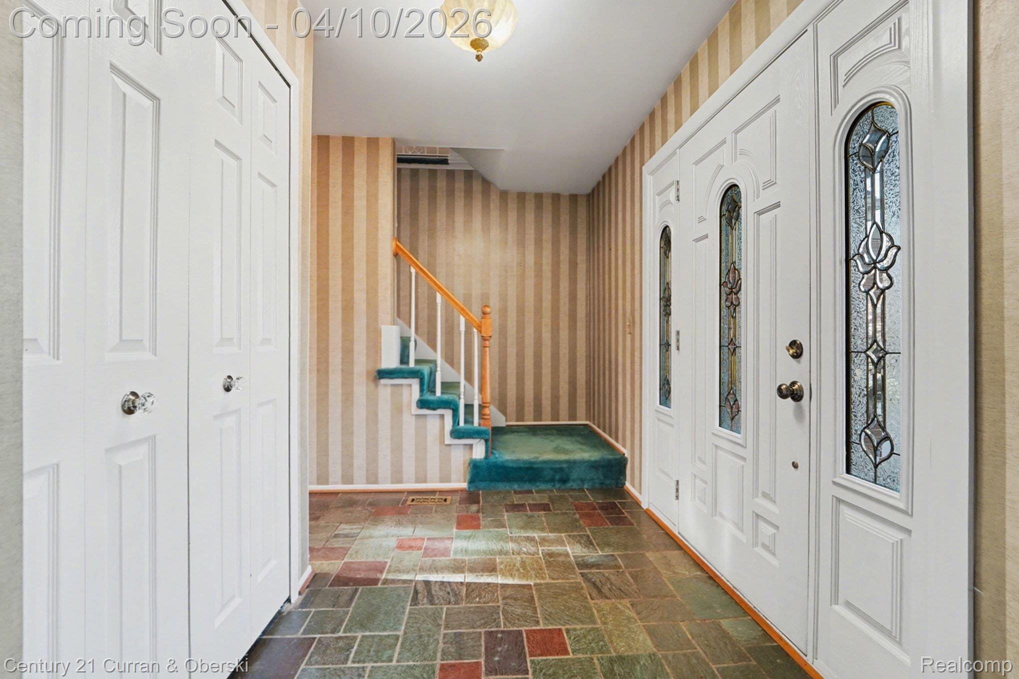 3836 Meadowbrook Drive