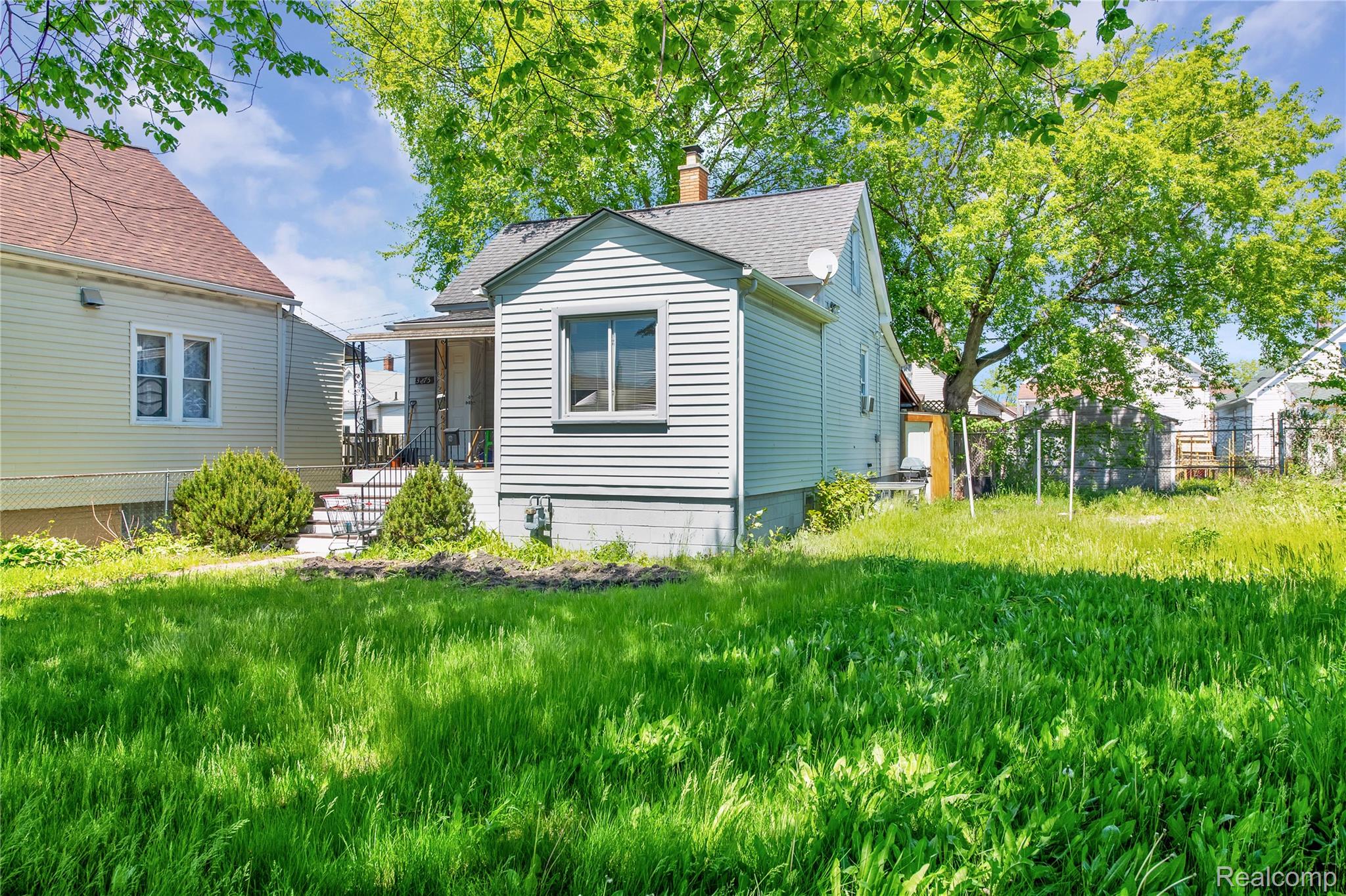 3875 Sobieski Street