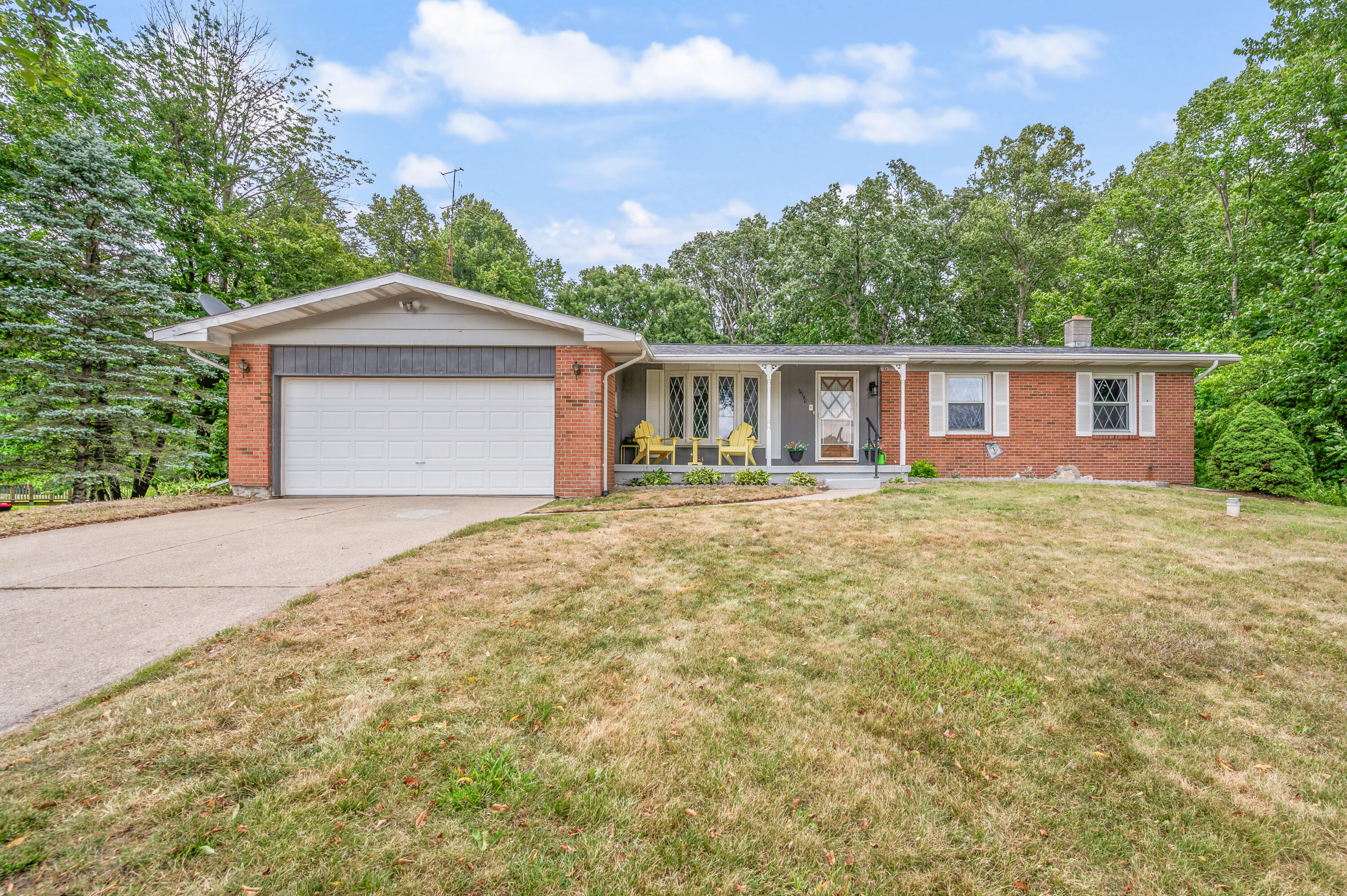 14190 Oak Hollow Drive