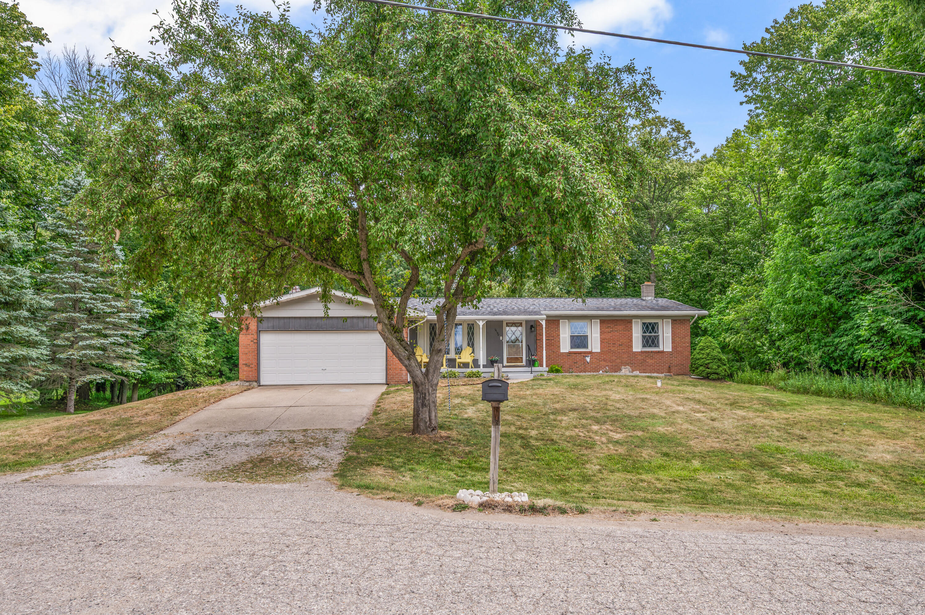 14190 Oak Hollow Drive
